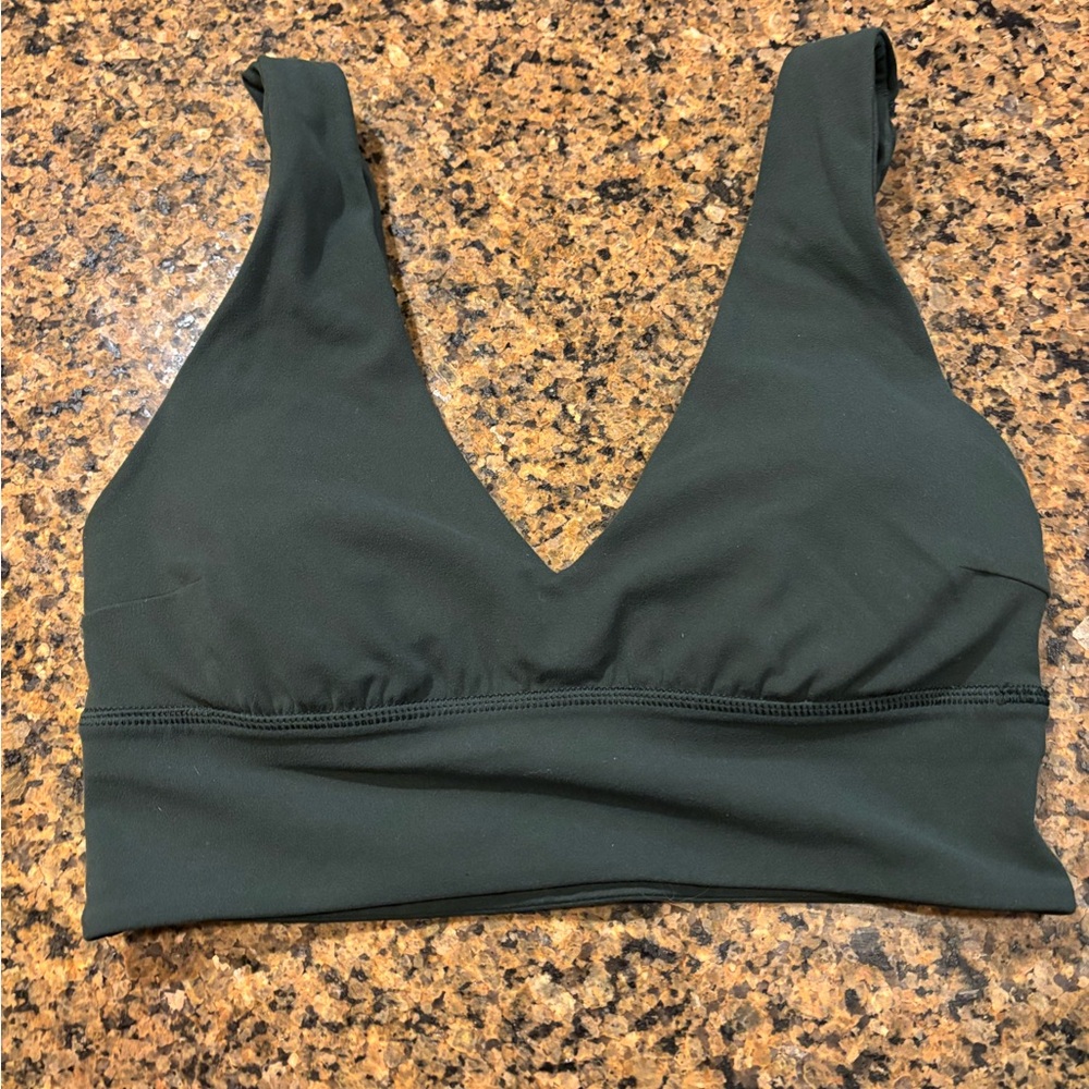 Green lululemon Align V-Neck Bra
Light Support, A/B Cup Size 6